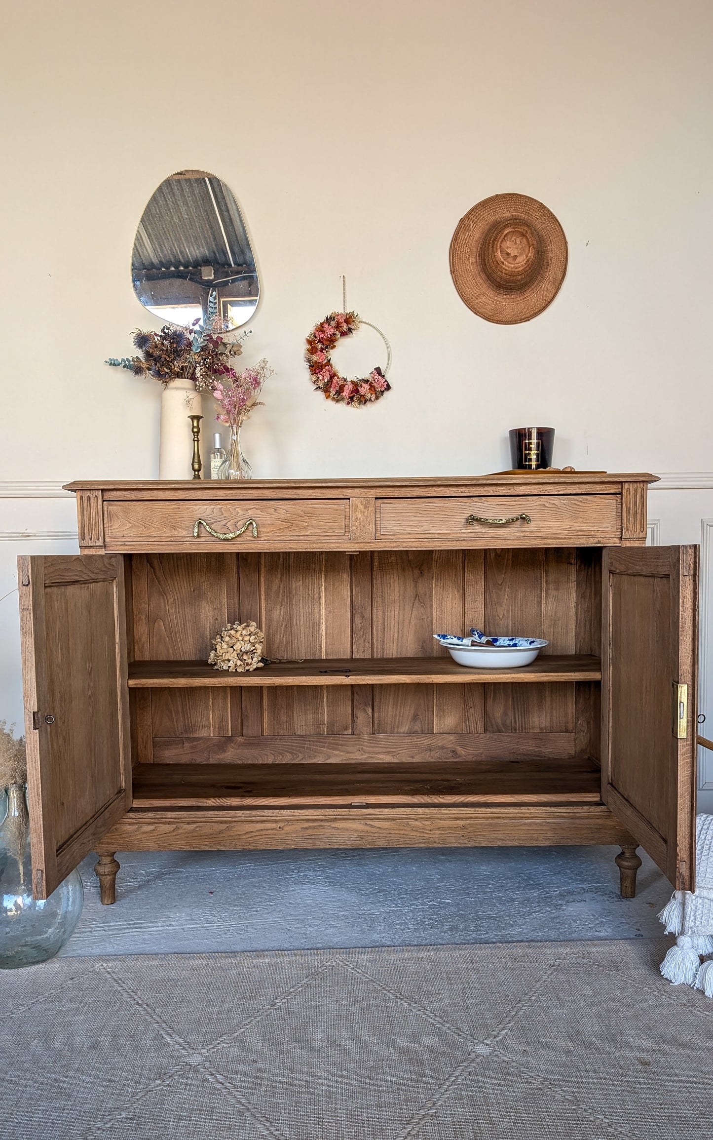 Grand buffet en chêne