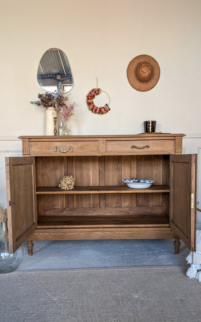 Grand buffet en chêne