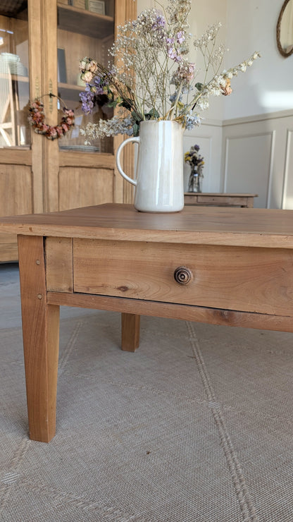 Table basse en merisier