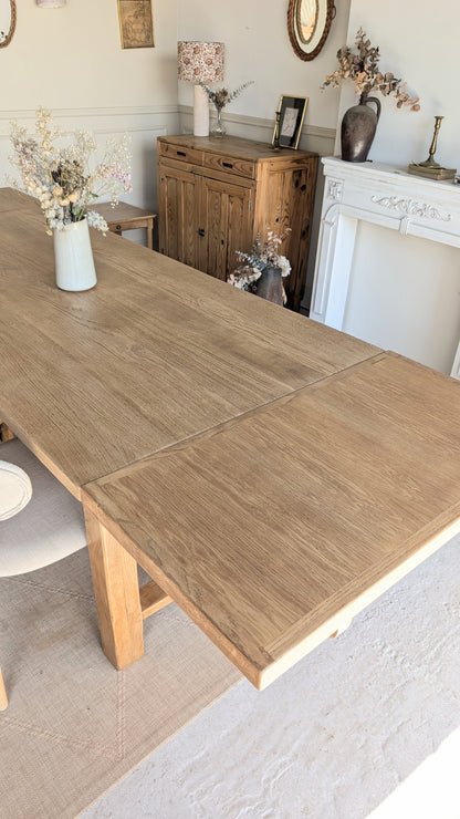 Table rectangulaire en chêne avec rallonges