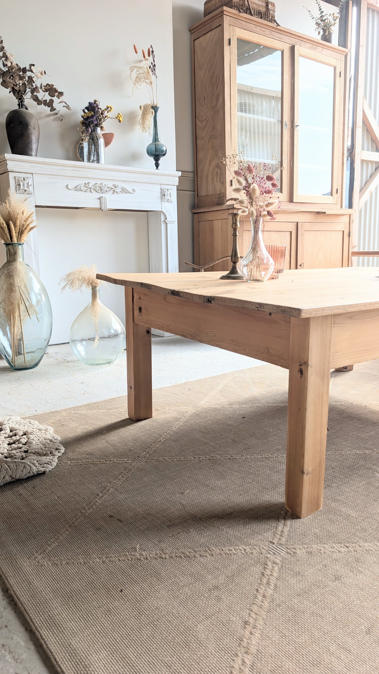 Table basse en pin